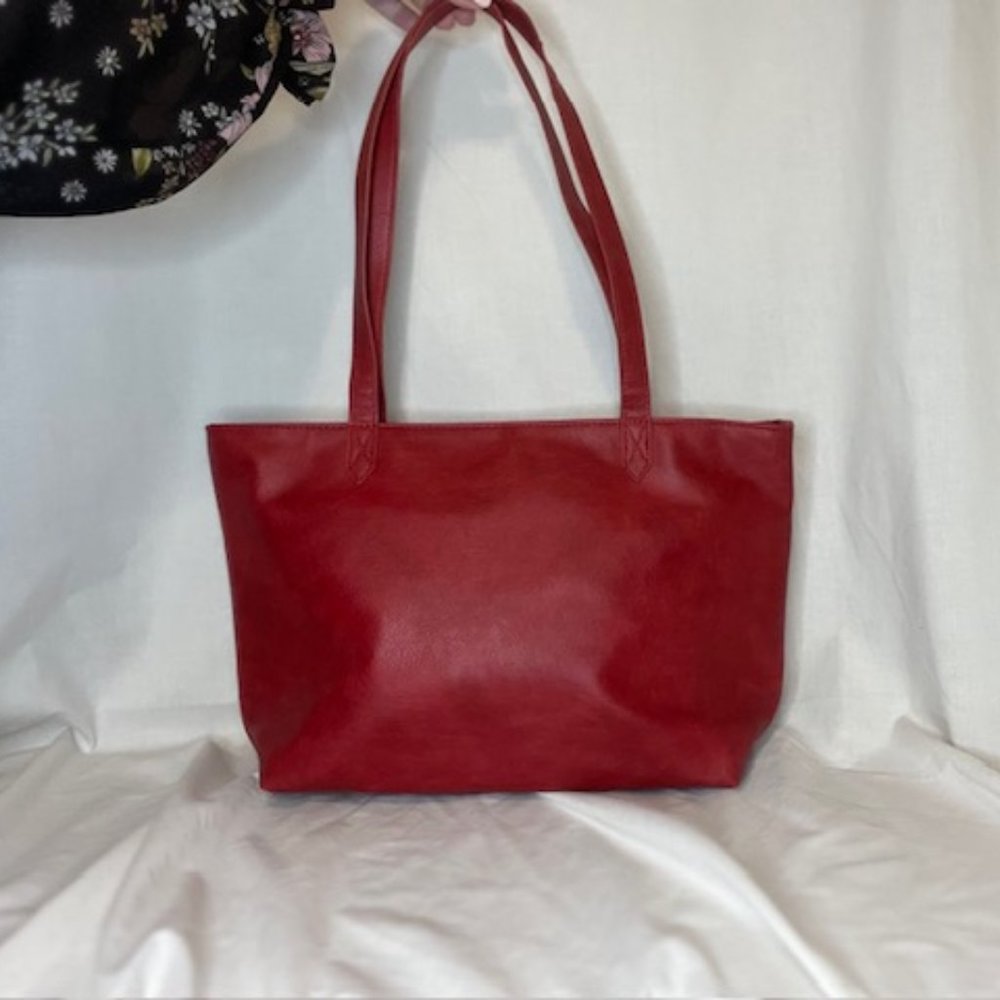 City Scene Bag - Ruby Distressed Pebble